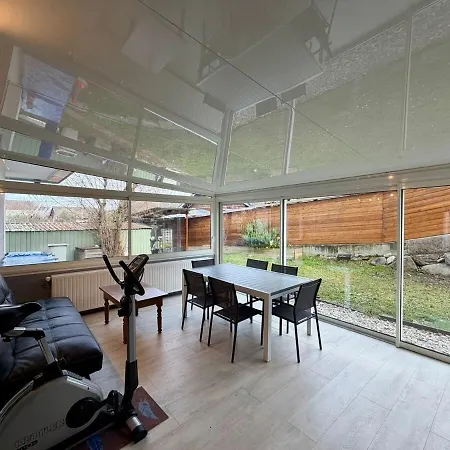T3 Avec Jardin & Veranda Ideal Famille 아파트